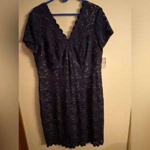 Roz and Ali Navy dress size 18W with cream lining